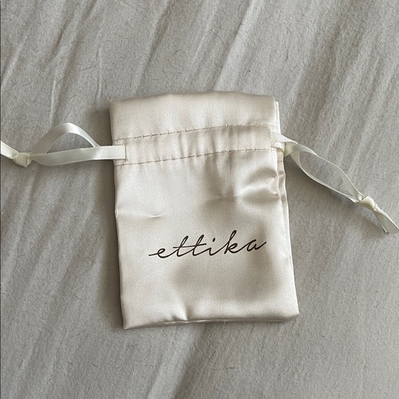 Ettika statement disc choker necklace 18K gold plated, 15” - Picture 3 of 4